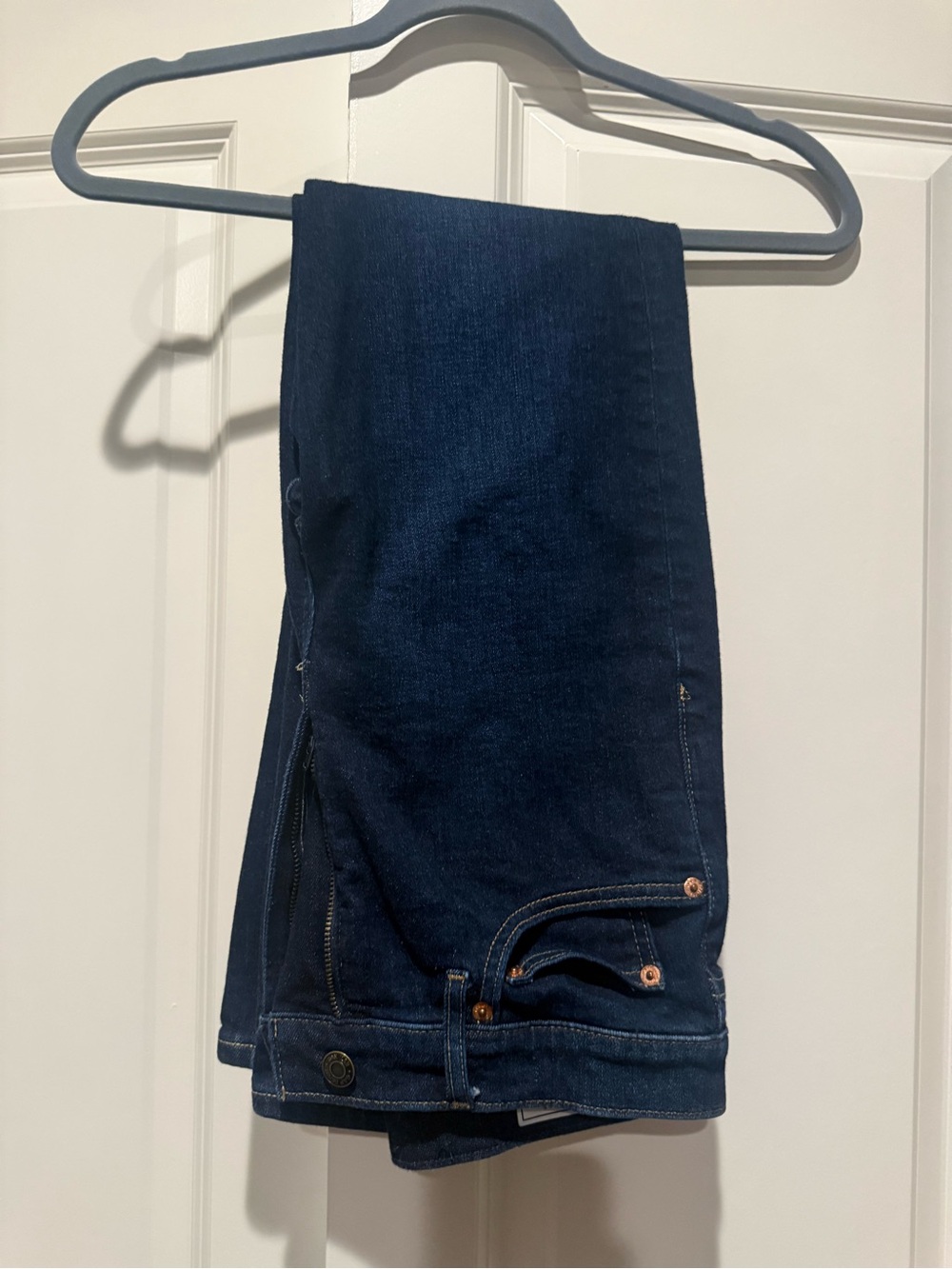 Gap High Rise Vintage Slim Jeans - Color Rinsed - Size 28 or 6 - Picture 5 of 5